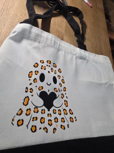 Personalisierte Stofftasche mit Leoparden-Motiv